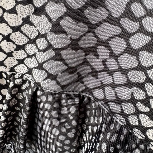 Tango Mango Monochrome Animal Print Scoop Neck Tank Dress Tiered Ruffled SMALL - Picture 7 of 11